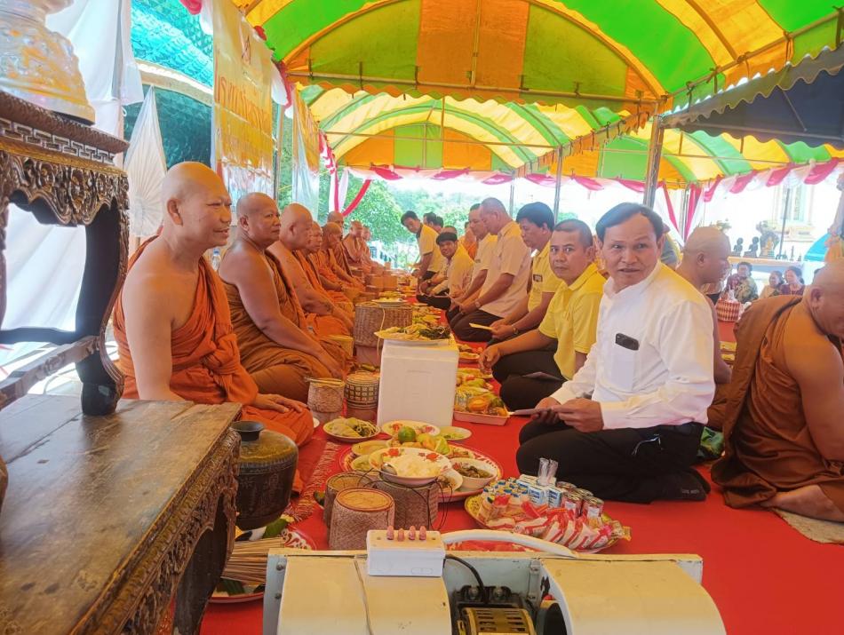 องค์การบริหารส่วนตำบลเหล่าพรวนจัดโครงการสัปดาห์ส่งเสริมพระพุทธศาสนาเนื่องในวันวิสาขบูชา ในวันที่ 22 พฤษภาคม 2567 ณ วัดถ้ำแสงแก้ว